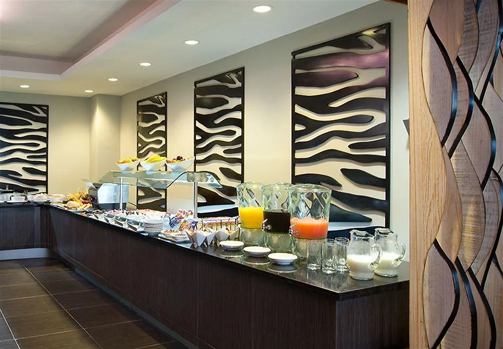 **** Hotel Aloft Cancún Mexico