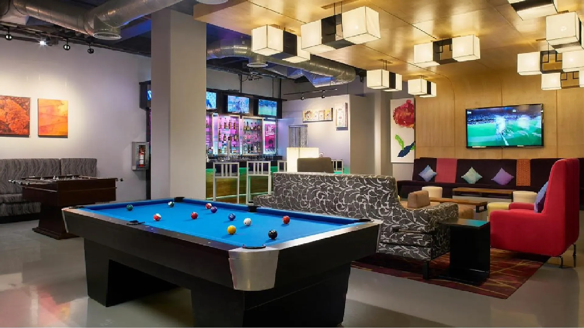 Hotel Renovated Aloft Cancún