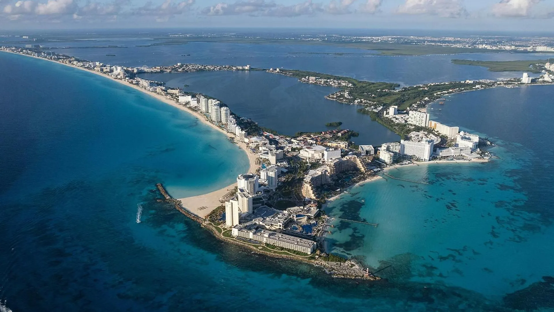 Renovated Aloft Cancún