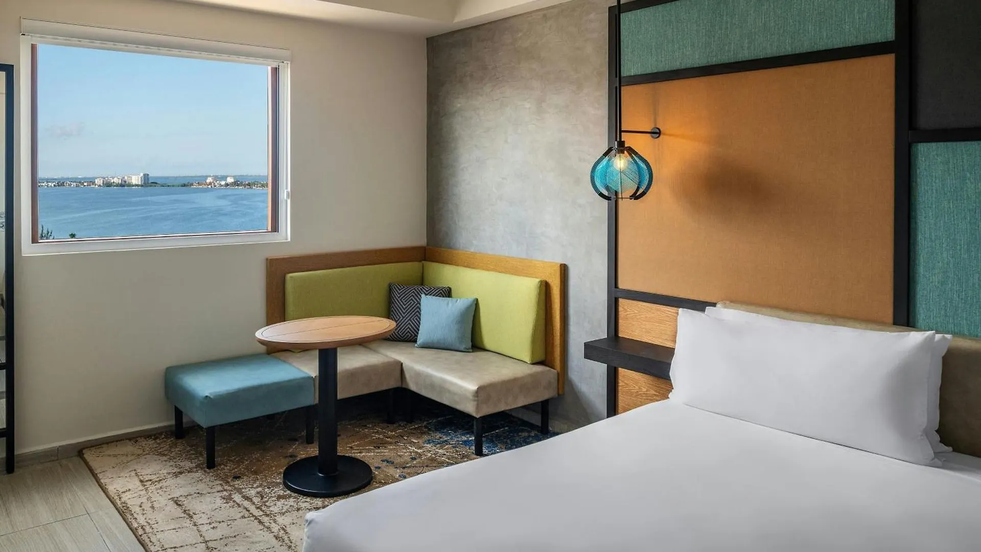 Aloft Cancún Mexico