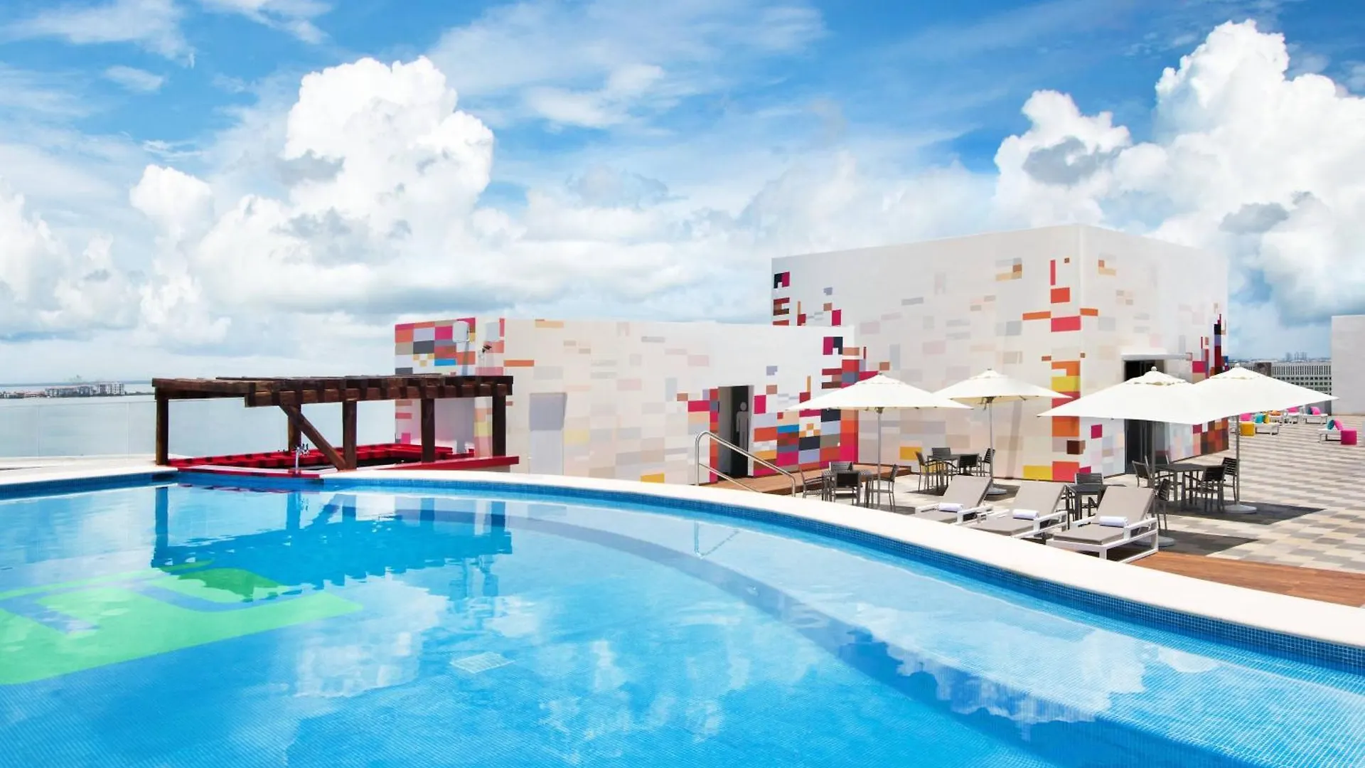 Renovated Aloft Cancún