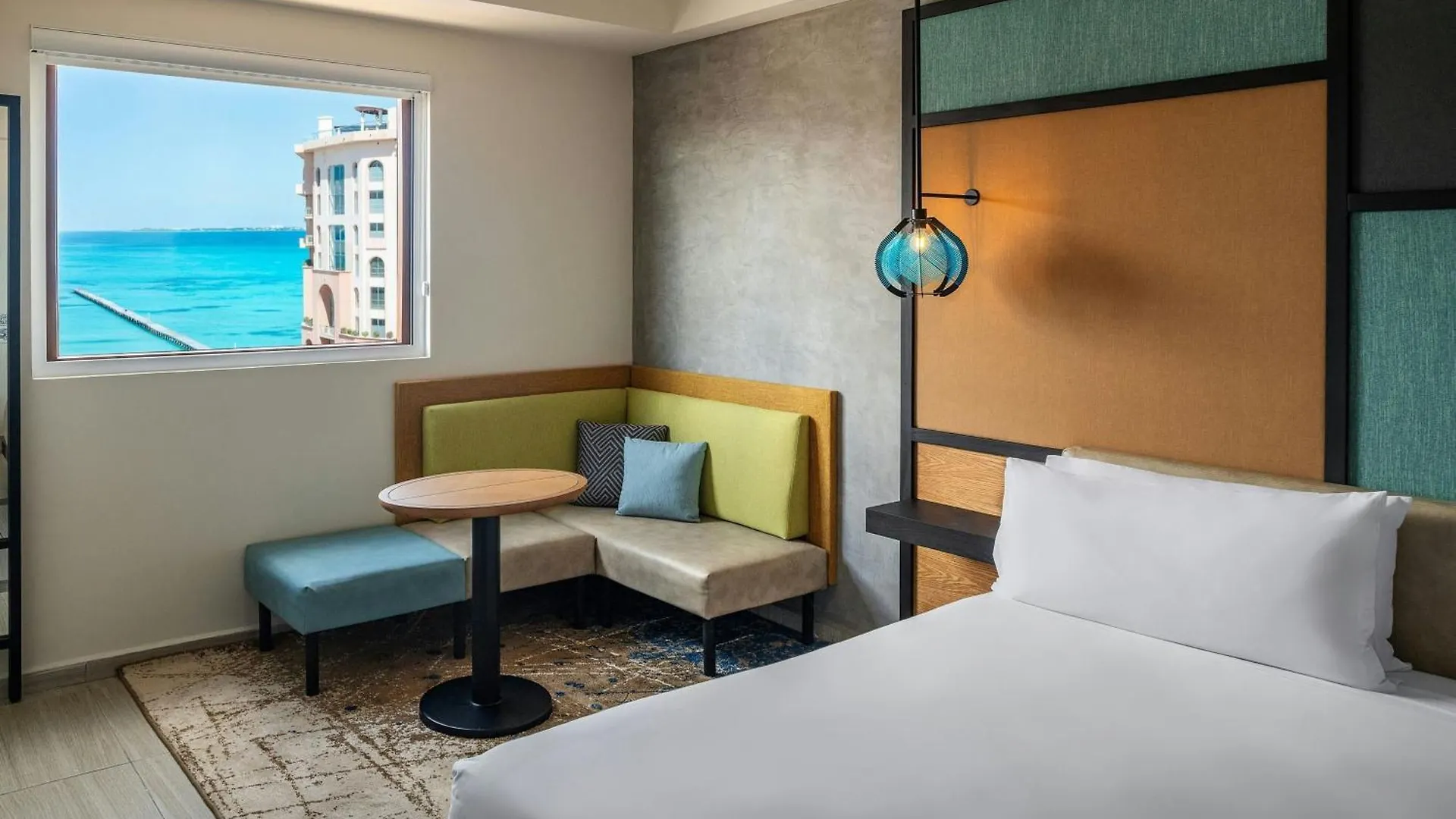 Aloft Cancun Hotel