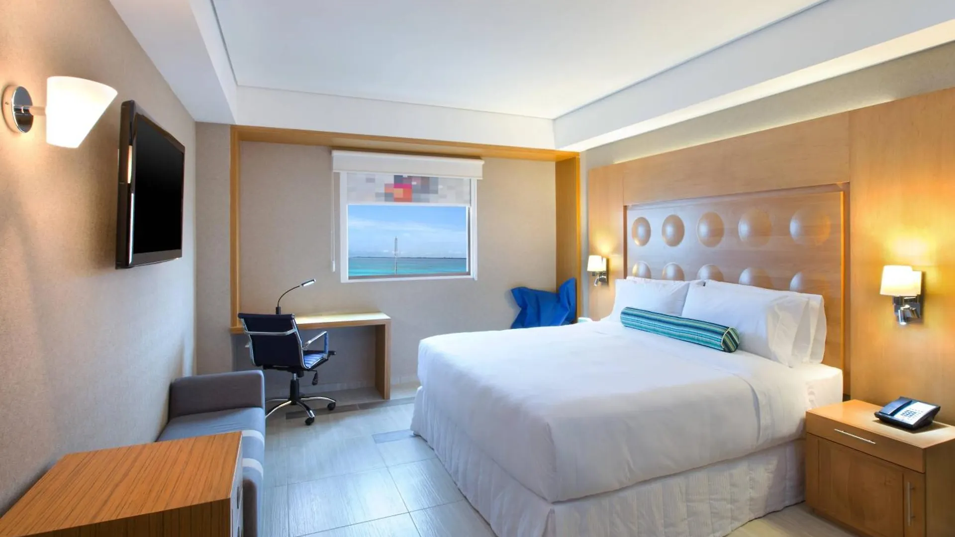 Hotell Renovated Aloft Cancún